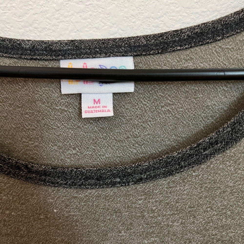 Lularoe Julia Size medium - Picture 3 of 3